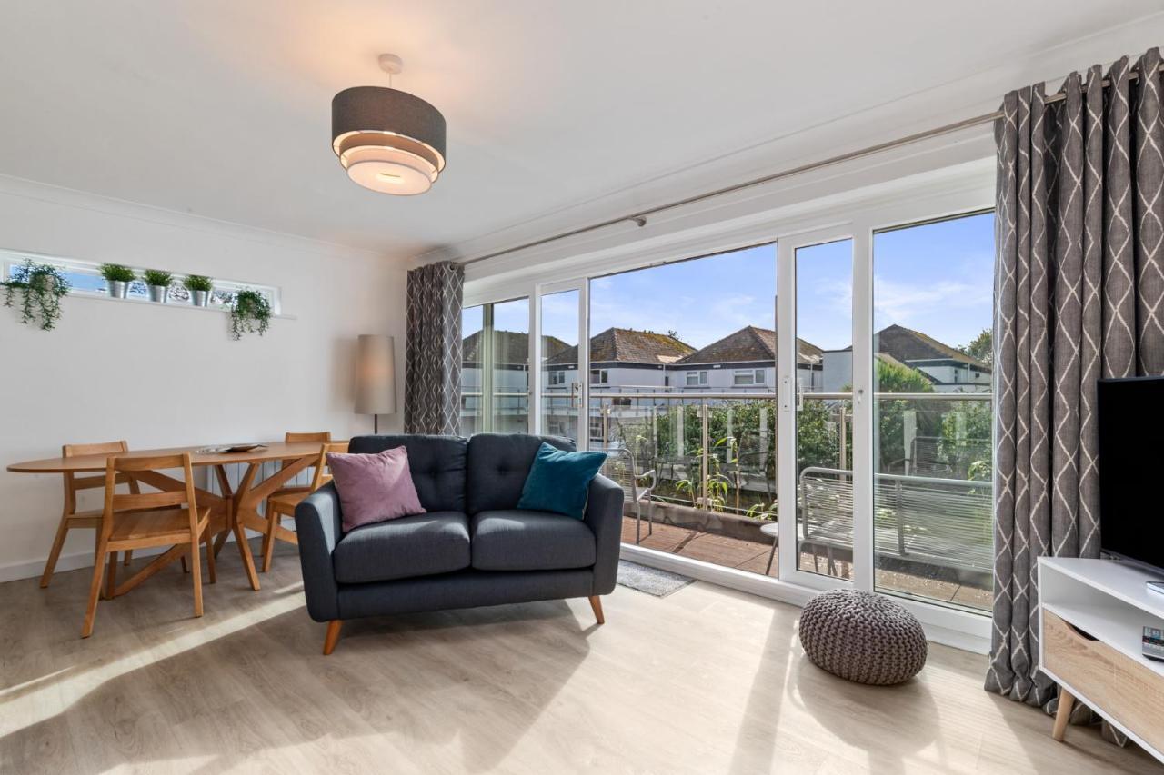 25 Coedrath Park - Sea Views From Balcony, Short Walk To Beach, Parking 손더스풋 외부 사진